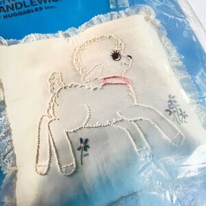 Huggables LITTLE LAMB #CW103 Candlewicking Pillow Kit Vintage 1983 NEW RARE